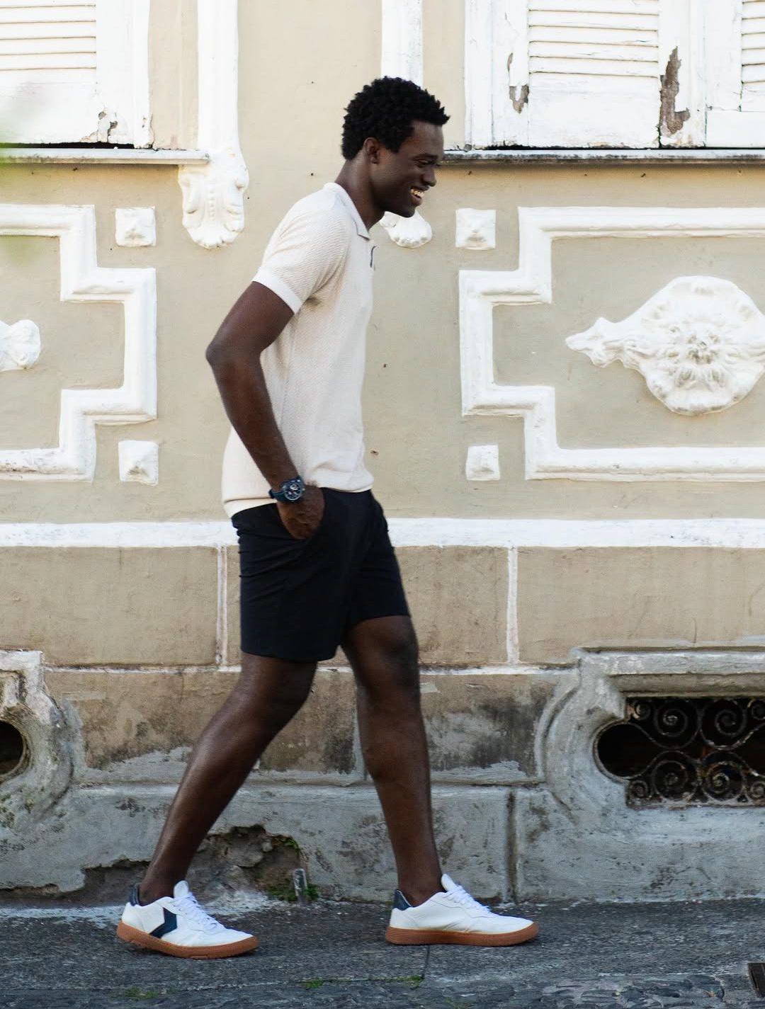 No momento, você está visualizando Qual a diferença entre sapatênis e sapato casual?